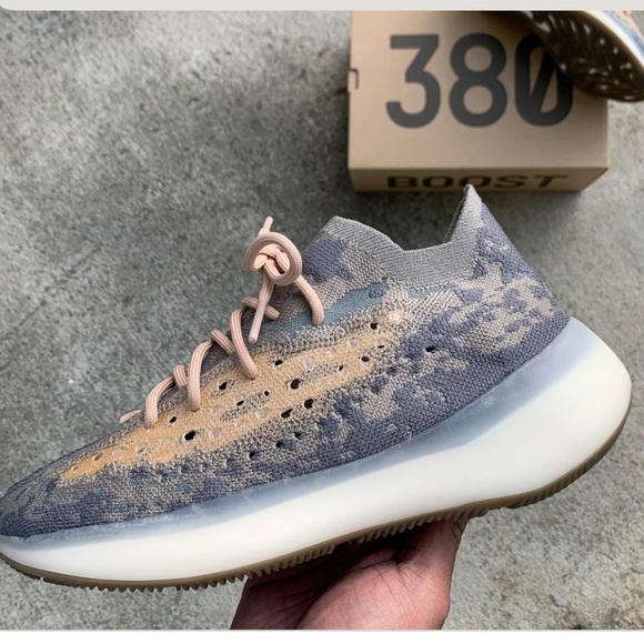 Yeezy Boost 380 Mist Non Reflective NWT (6) - Picture 9 of 10